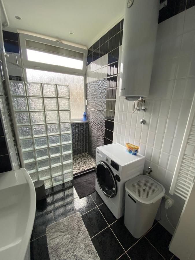 Apartman "Amy Delux" เซนิซา ภายนอก รูปภาพ